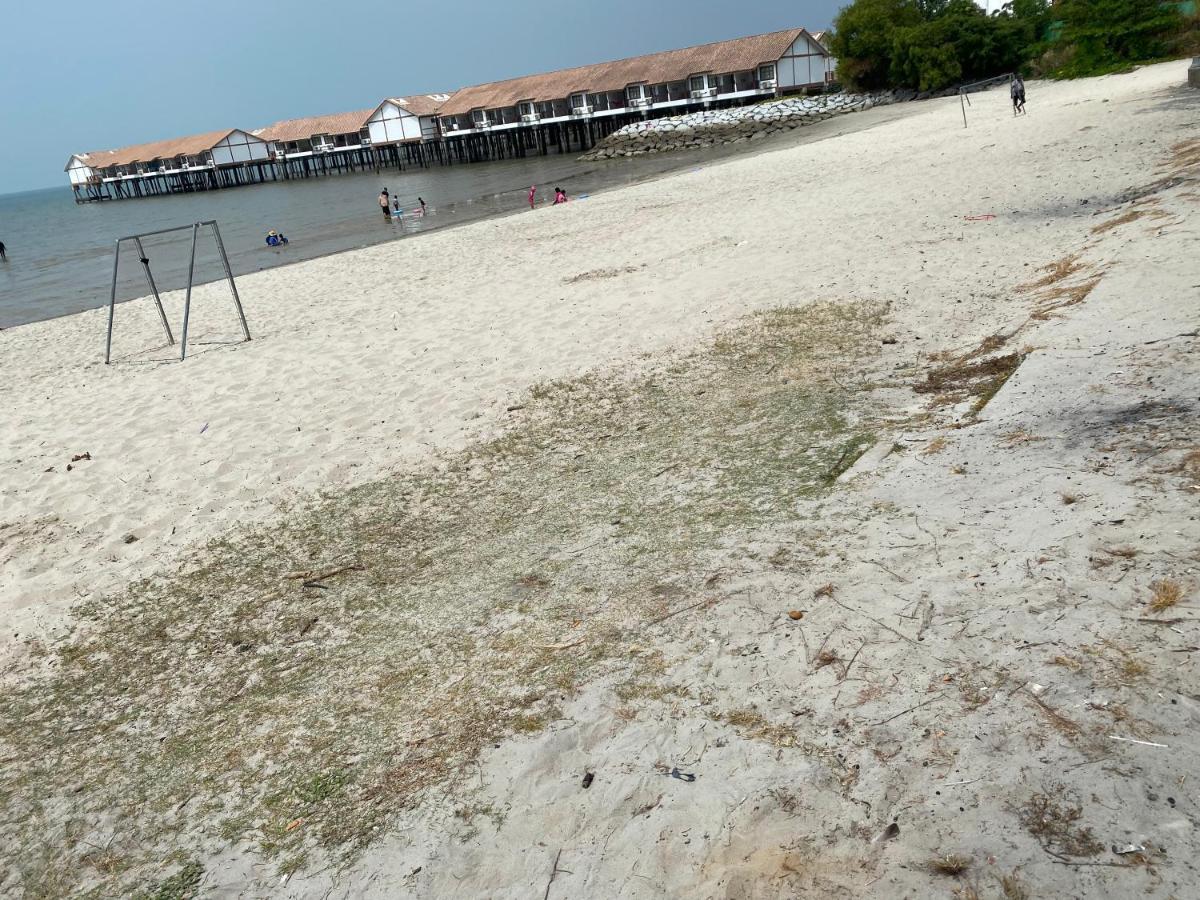 2 Bedroom Port Dickson Seaview Экстерьер фото